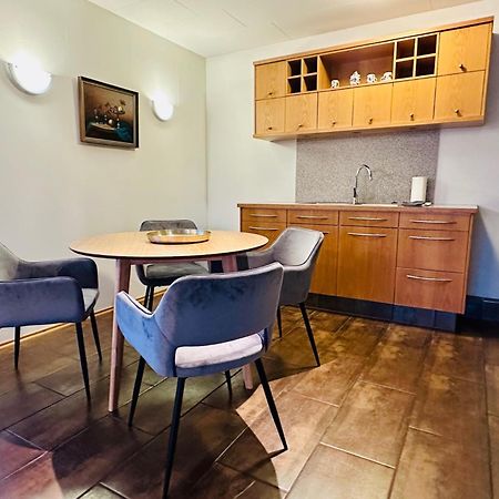 Akureyri Central Apartment Eksteriør billede