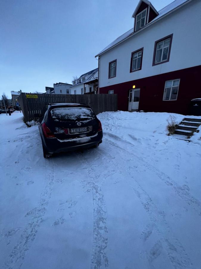 Akureyri Central Apartment Eksteriør billede