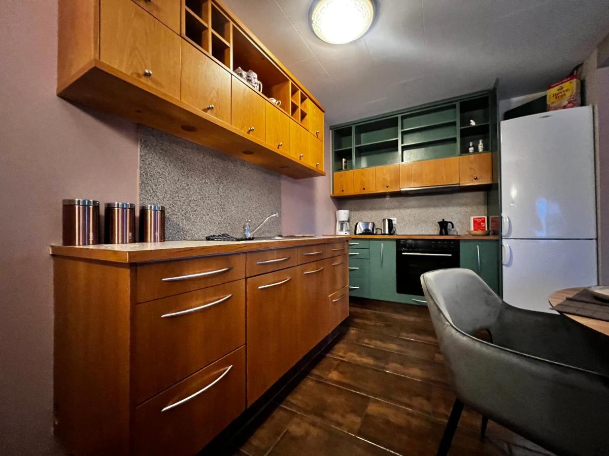 Akureyri Central Apartment Eksteriør billede