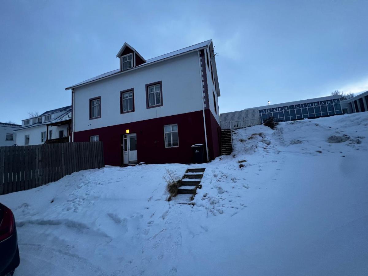 Akureyri Central Apartment Eksteriør billede